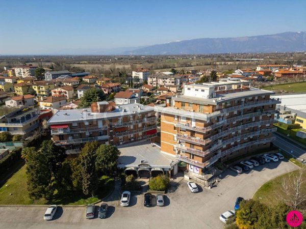 appartamento in vendita a Pordenone in zona Vallenoncello
