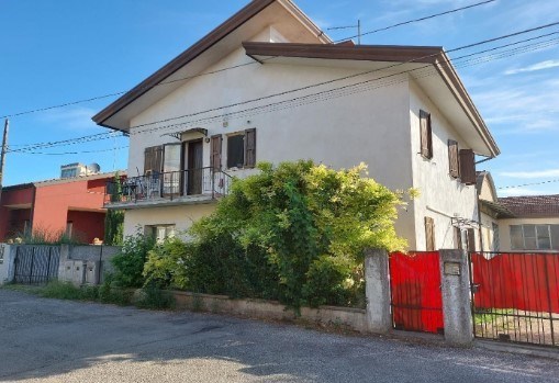 appartamento in vendita a Pordenone