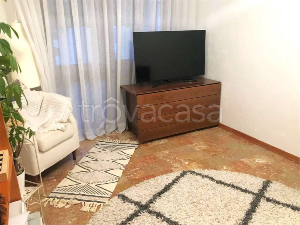 appartamento in vendita a Pordenone in zona Borgomeduna