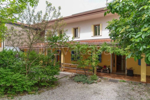 casa indipendente in vendita a Pordenone in zona Torre