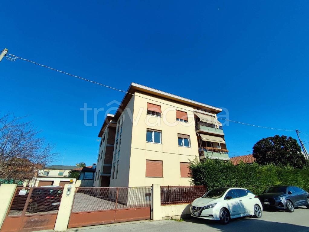 appartamento in vendita a Pordenone