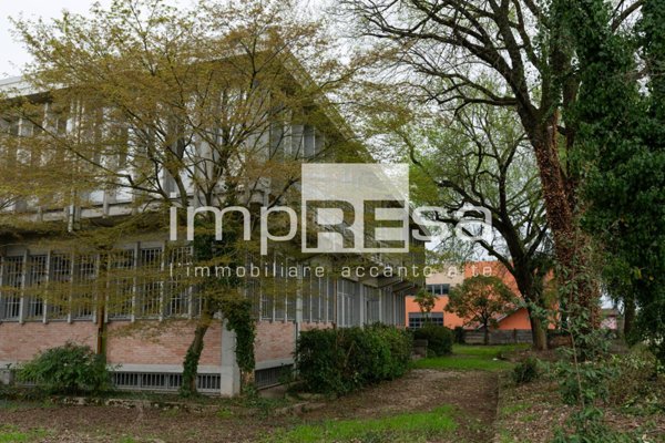 casa indipendente in vendita a Pordenone in zona Torre