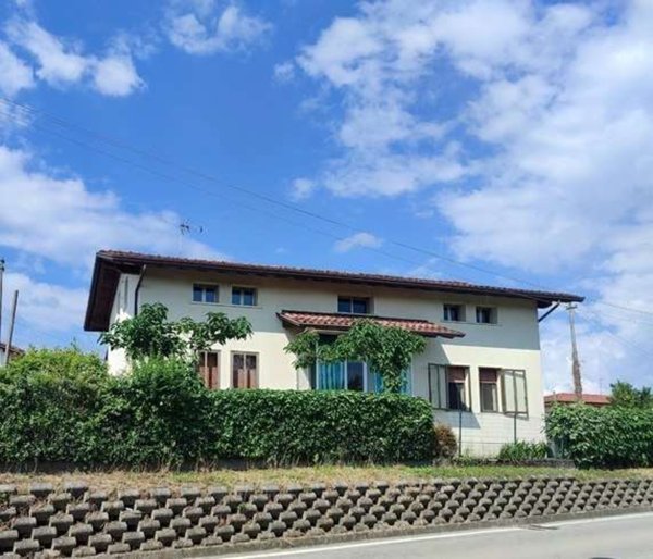 casa indipendente in vendita a Pordenone