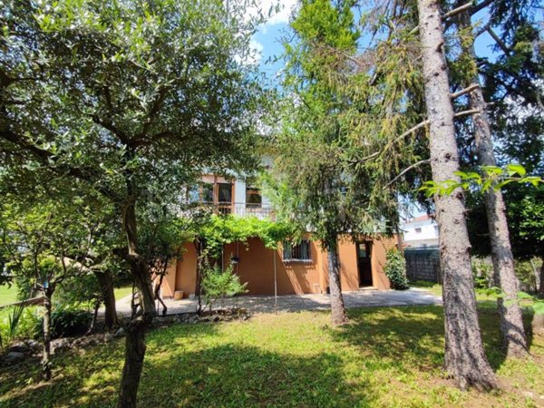 casa indipendente in vendita a Pordenone