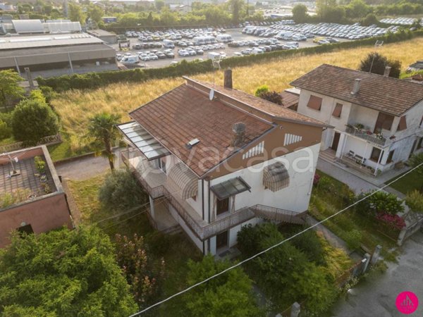appartamento in vendita a Pordenone