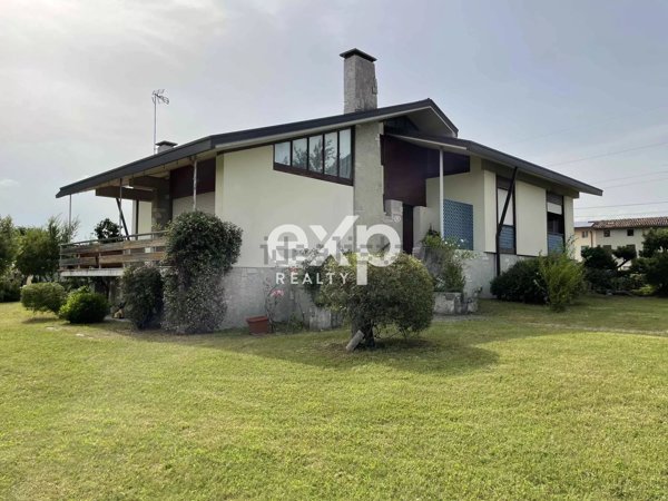 casa indipendente in vendita a Pordenone