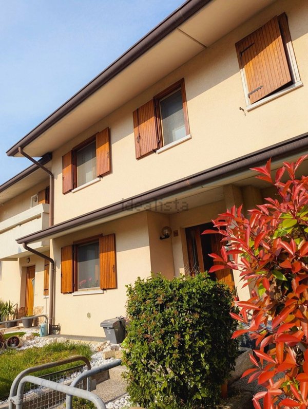 casa indipendente in vendita a Pordenone