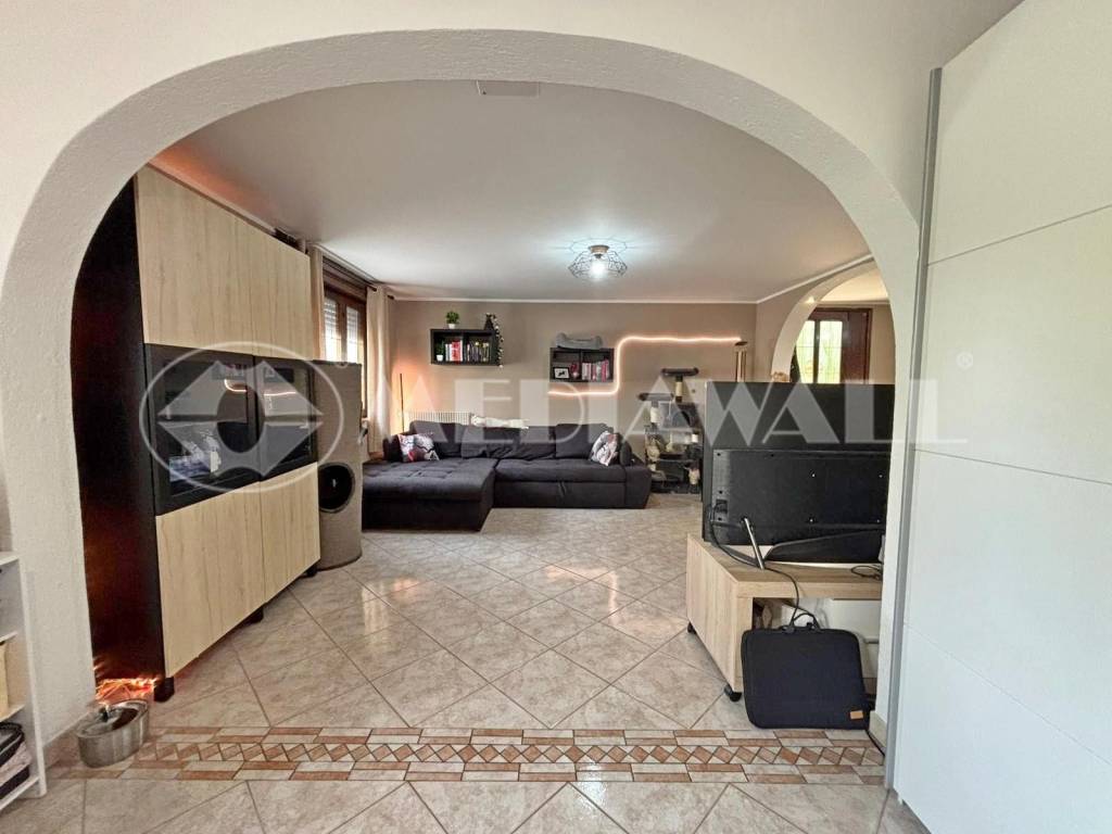 casa indipendente in vendita a Pordenone in zona Vallenoncello
