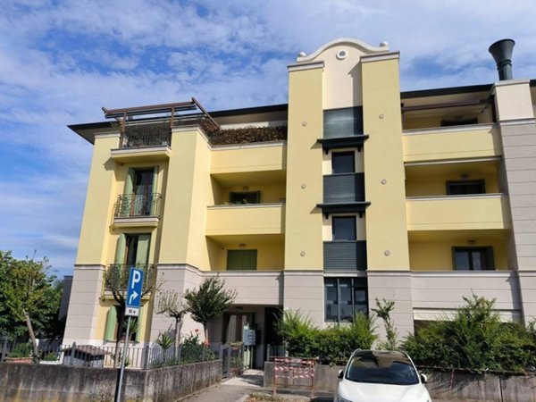 appartamento in vendita a Pordenone in zona Rorai Grande