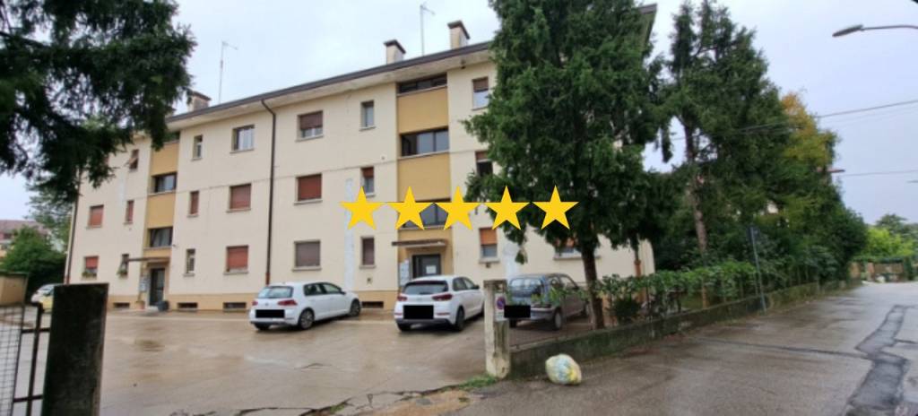 appartamento in vendita a Pordenone in zona Borgomeduna