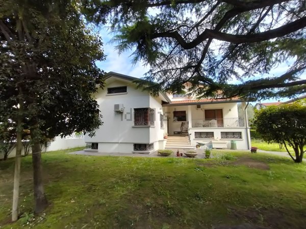 casa indipendente in vendita a Pordenone