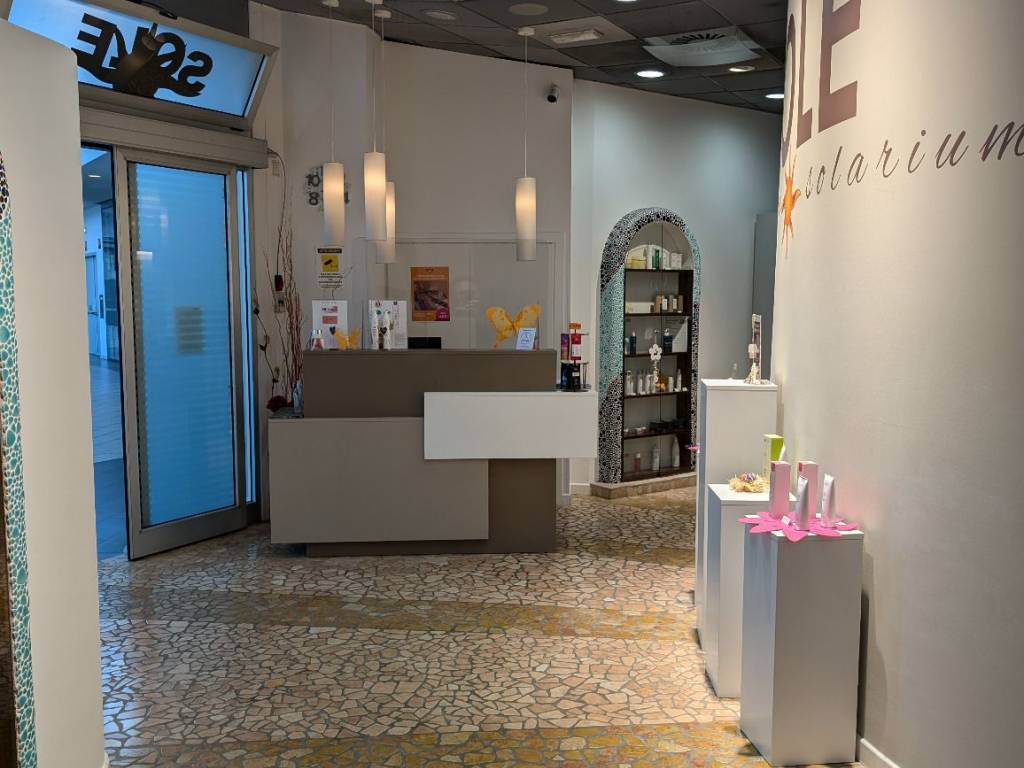 negozio in vendita a Pordenone in zona Torre