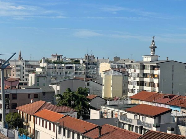 appartamento in vendita a Pordenone