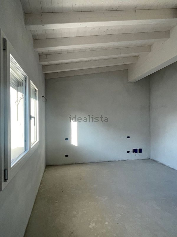 casa indipendente in vendita a Pordenone in zona Torre