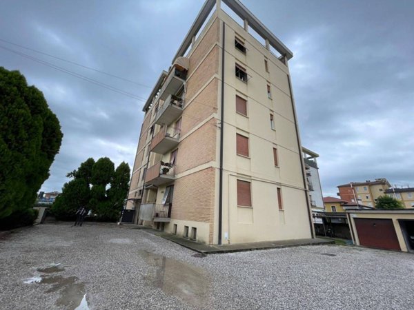 appartamento in vendita a Pordenone in zona Rorai Grande