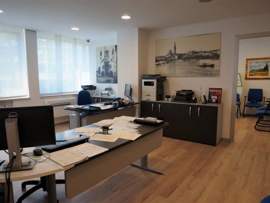 ufficio in vendita a Pordenone
