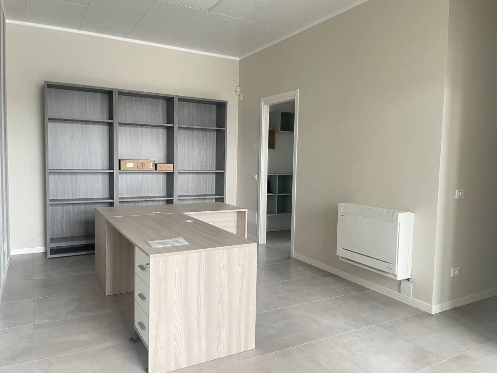 ufficio in vendita a Pordenone in zona Torre