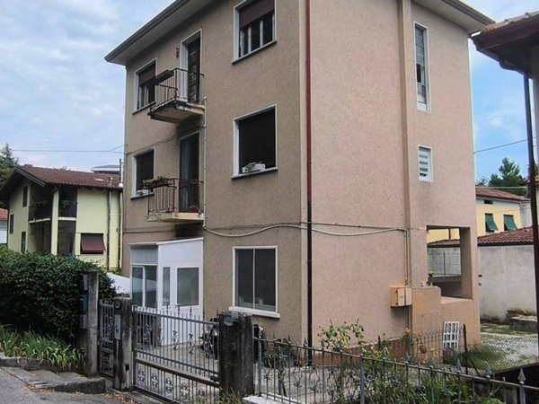 appartamento in vendita a Pordenone in zona Borgomeduna