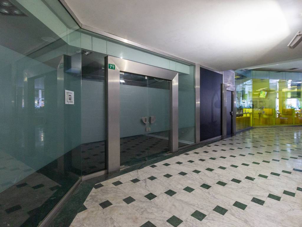 locale commerciale in vendita a Pordenone