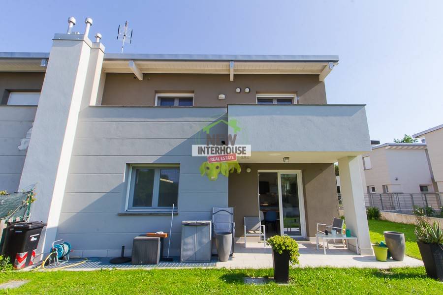 casa indipendente in vendita a Pordenone