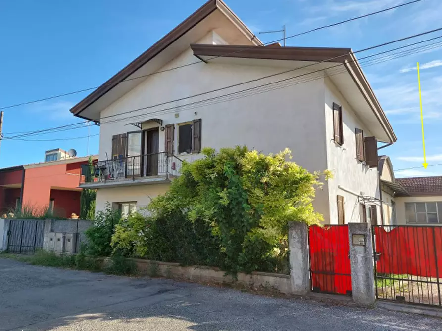 casa indipendente in vendita a Pordenone