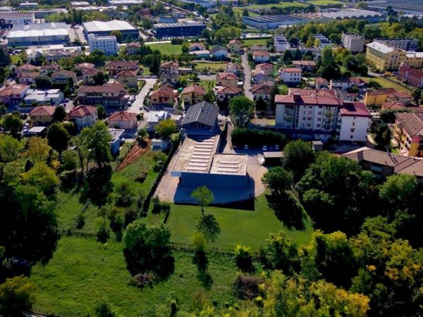 ufficio in vendita a Pordenone in zona Vallenoncello