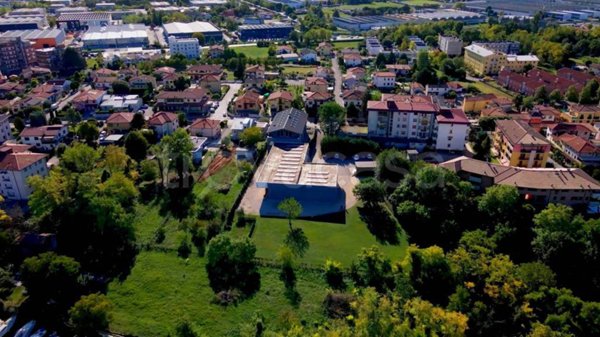 locale di sgombero in vendita a Pordenone in zona Vallenoncello