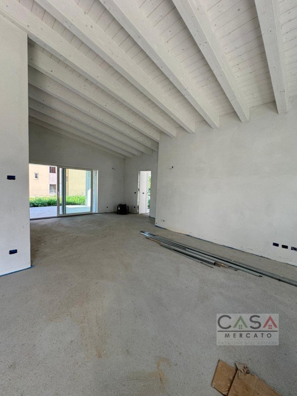 casa indipendente in vendita a Pordenone in zona Torre
