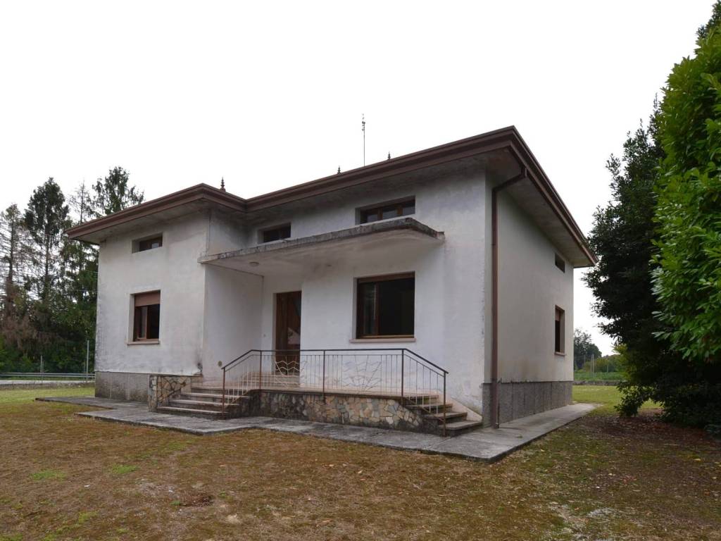 casa indipendente in vendita a Pordenone in zona San Gregorio