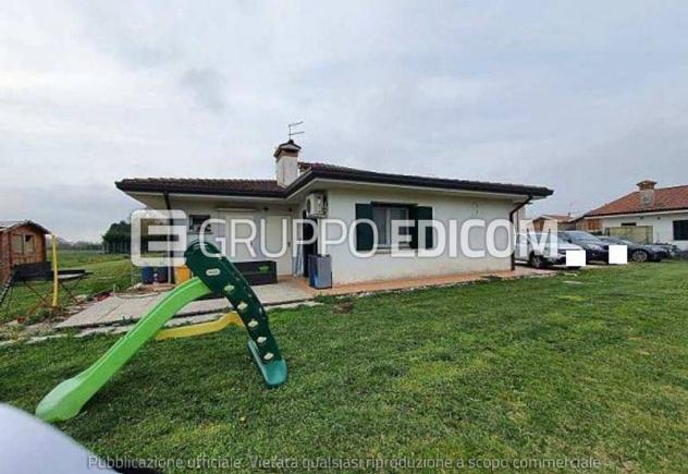 casa indipendente in vendita a Pordenone