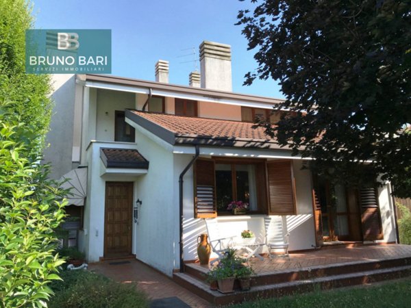 casa indipendente in vendita a Pordenone in zona Torre