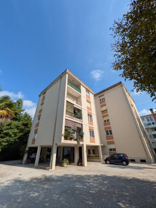 appartamento in vendita a Pordenone