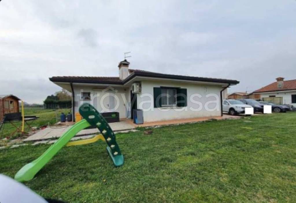 appartamento in vendita a Pordenone