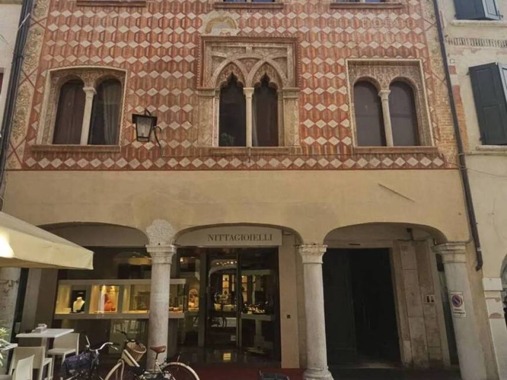 ufficio in vendita a Pordenone