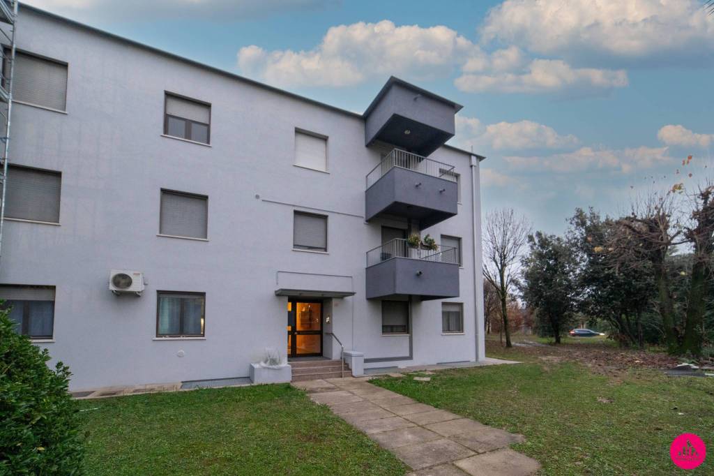 appartamento in vendita a Pordenone in zona Vallenoncello