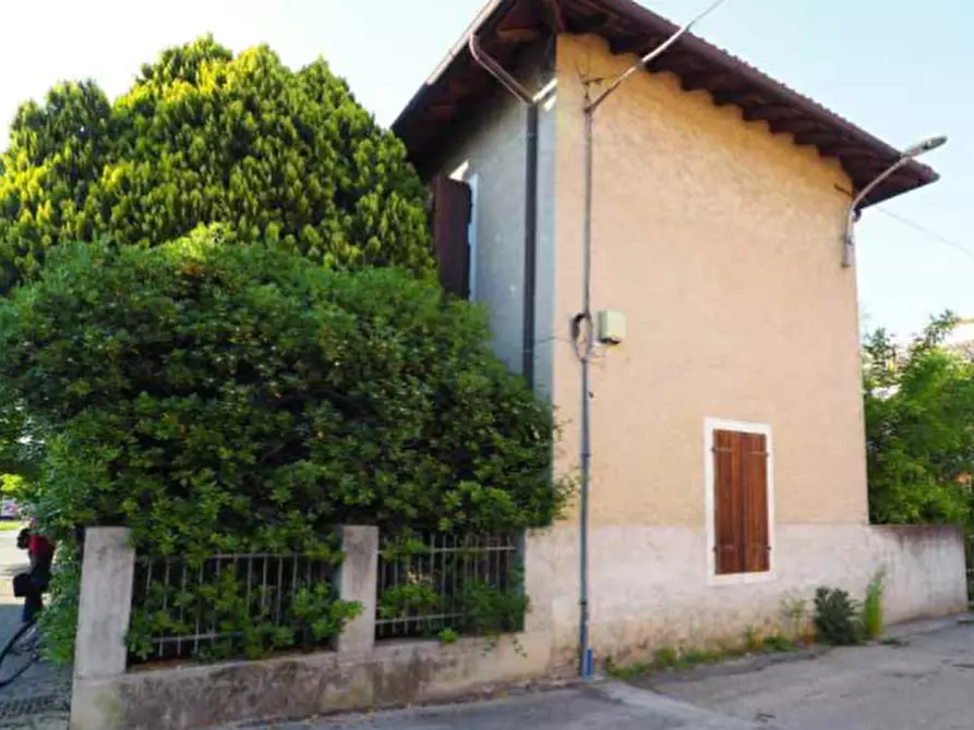 casa indipendente in vendita a Pordenone