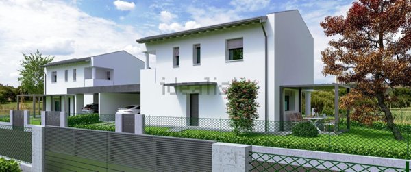 casa indipendente in vendita a Pordenone