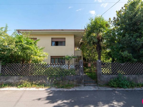 casa indipendente in vendita a Pordenone in zona Rorai Grande