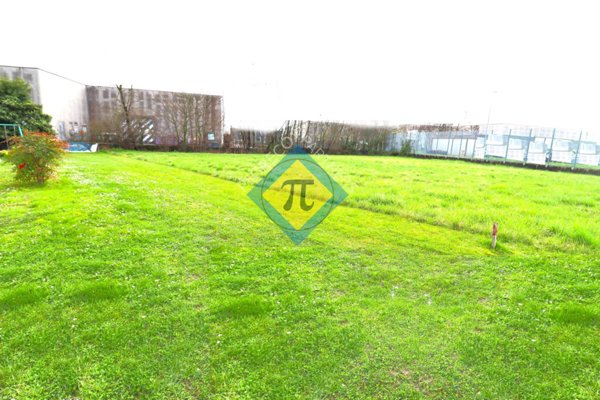 terreno edificabile in vendita a Pordenone