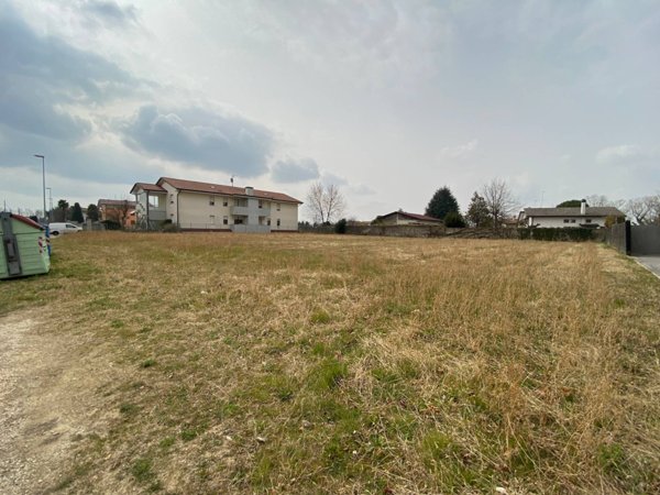 casa indipendente in vendita a Pordenone in zona Torre