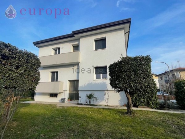 appartamento in vendita a Pordenone in zona Villanova di Pordenone