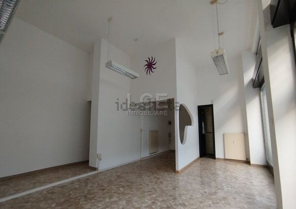 locale commerciale in vendita a Pordenone