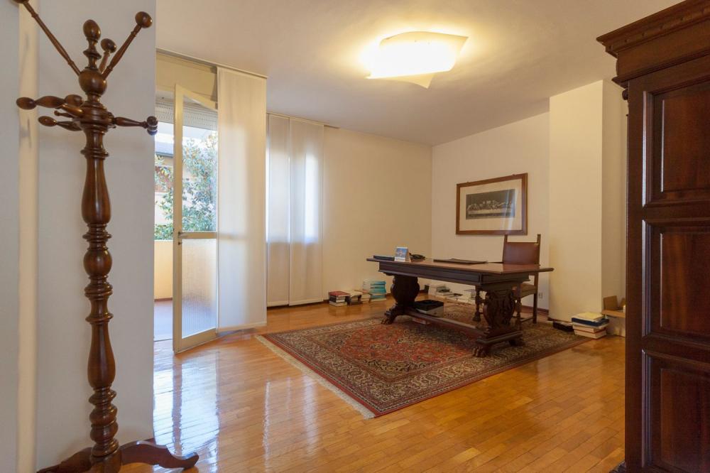 ufficio in vendita a Pordenone