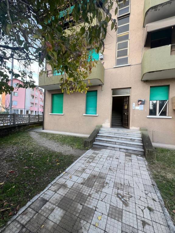 appartamento in vendita a Pordenone