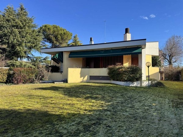 casa indipendente in vendita a Pordenone