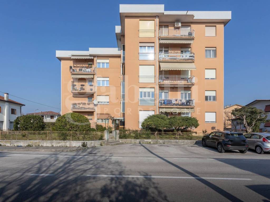 appartamento in vendita a Pordenone in zona San Gregorio