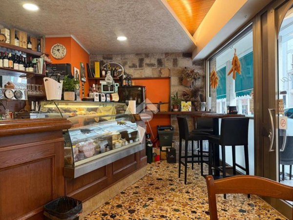 negozio in vendita a Pordenone