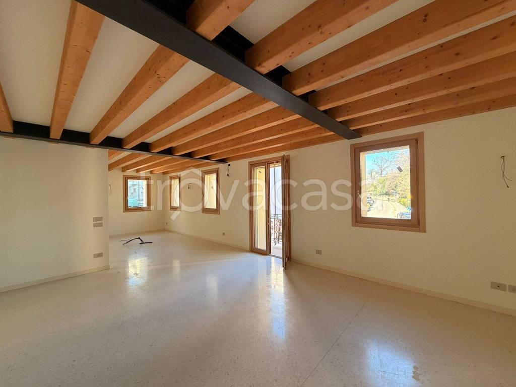 appartamento in vendita a Pordenone