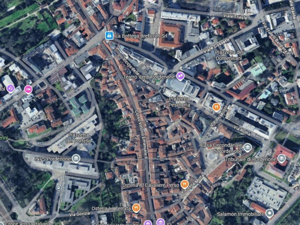 negozio in vendita a Pordenone