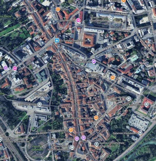 negozio in vendita a Pordenone